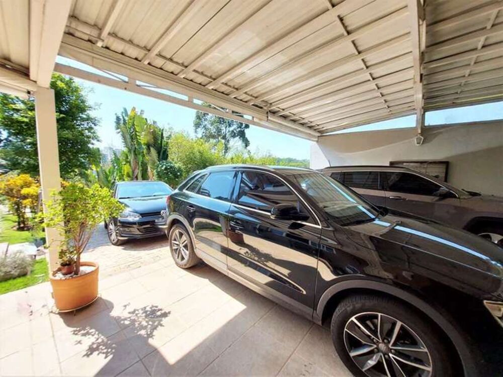Casa de Condomínio à venda com 5 quartos, 322m² - Foto 6