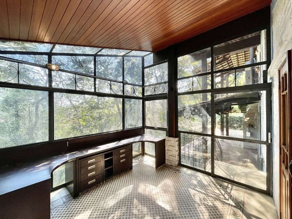 Casa de Condomínio à venda com 4 quartos, 435m² - Foto 3