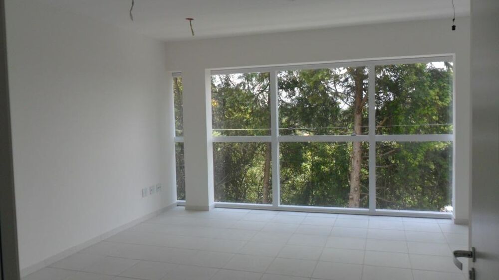 Sala-Conjunto, 1112 m² - Foto 1