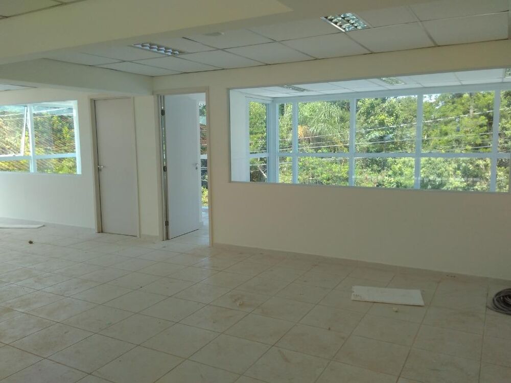 Sala-Conjunto, 1112 m² - Foto 2