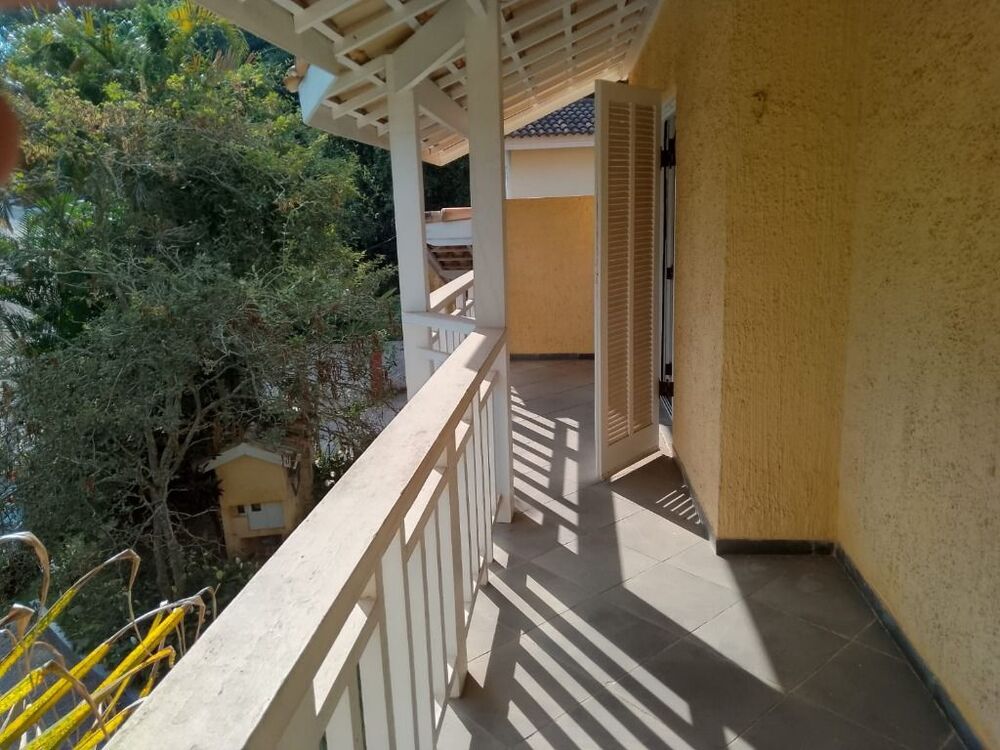 Casa de Condomínio à venda com 3 quartos, 252m² - Foto 8