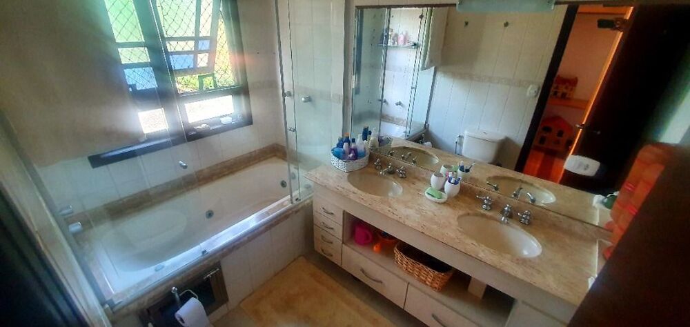 Casa de Condomínio à venda com 3 quartos, 213m² - Foto 6