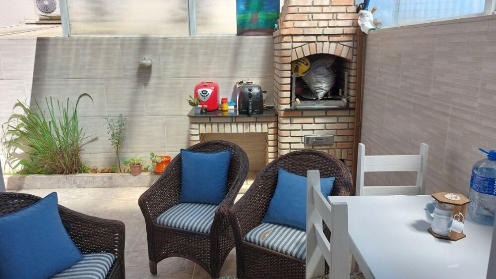 Casa de Condomínio à venda com 3 quartos, 117m² - Foto 2