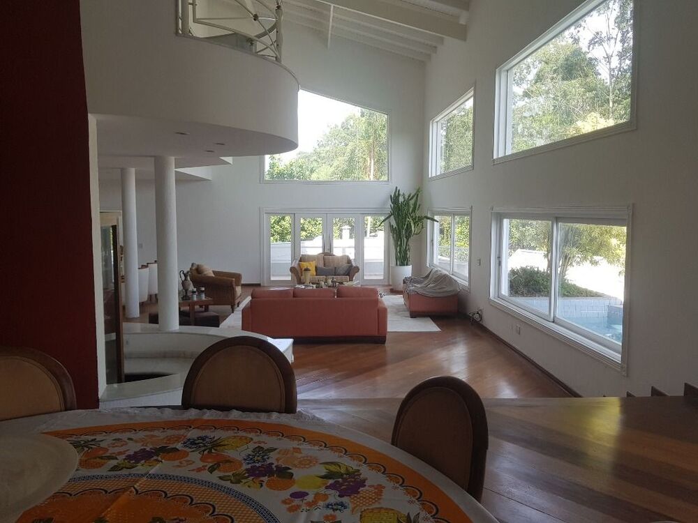 Casa de Condomínio à venda e aluguel com 4 quartos, 880m² - Foto 2