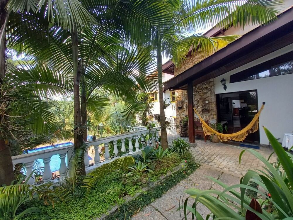 Casa de Condomínio à venda e aluguel com 5 quartos, 553m² - Foto 8