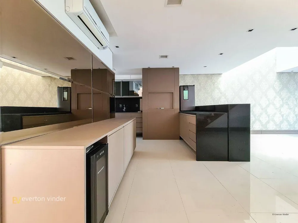 Sobrado, 3 quartos, 230 m² - Foto 2