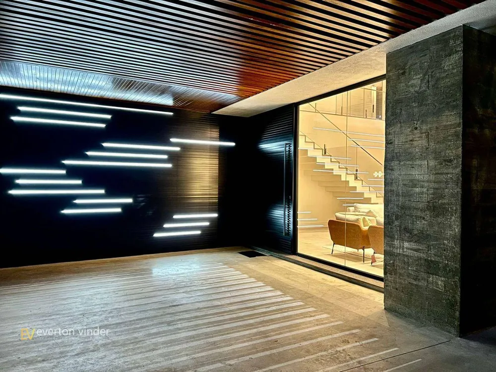 Sobrado, 5 quartos, 386 m² - Foto 3