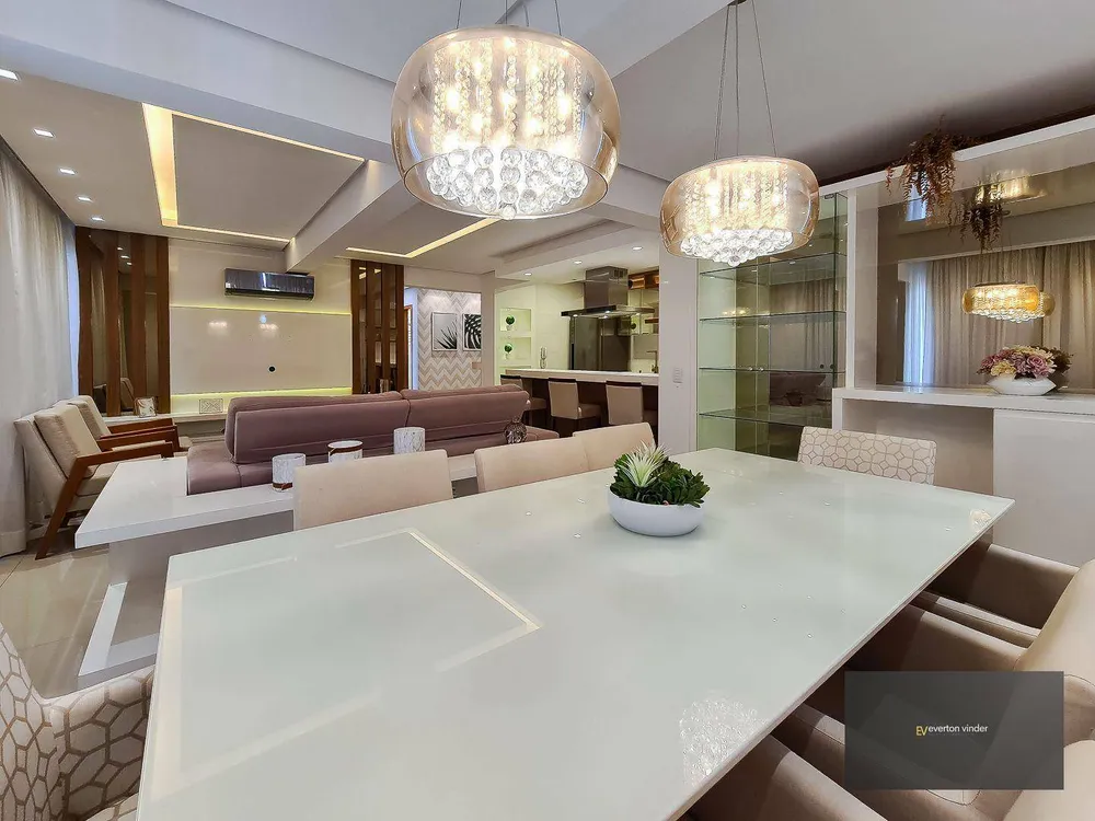 Apartamento, 3 quartos, 146 m² - Foto 1