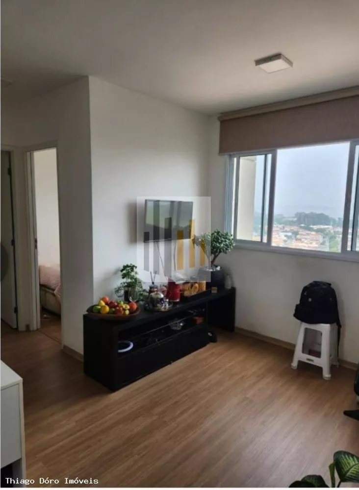 Apartamento à venda com 2 quartos, 44m² - Foto 1