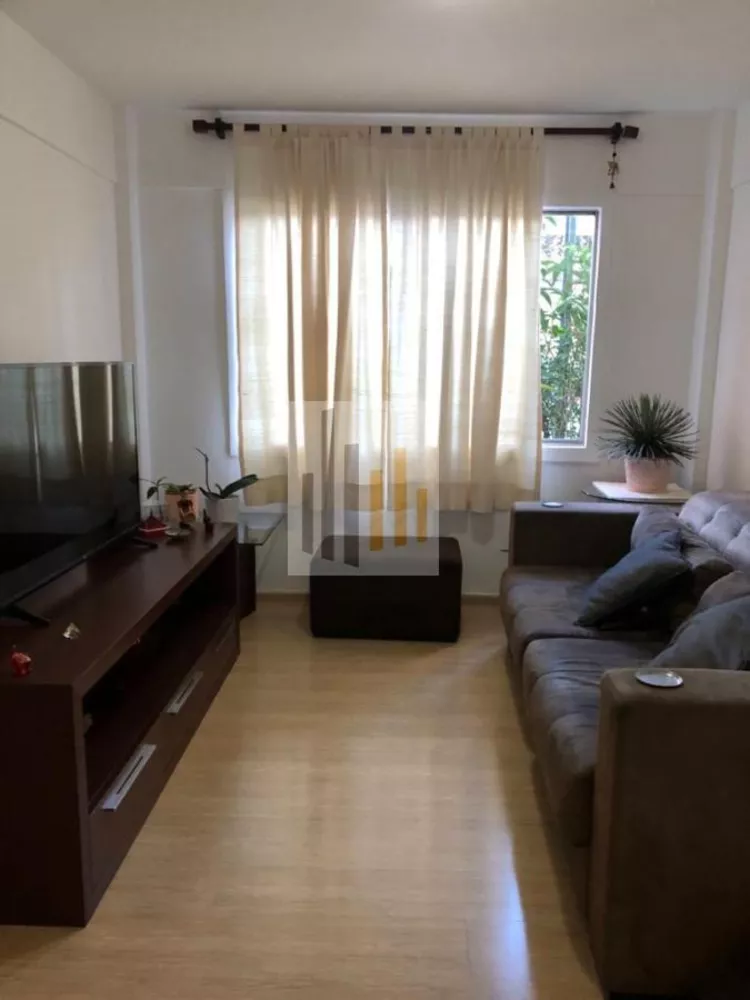 Apartamento à venda com 3 quartos, 70m² - Foto 3