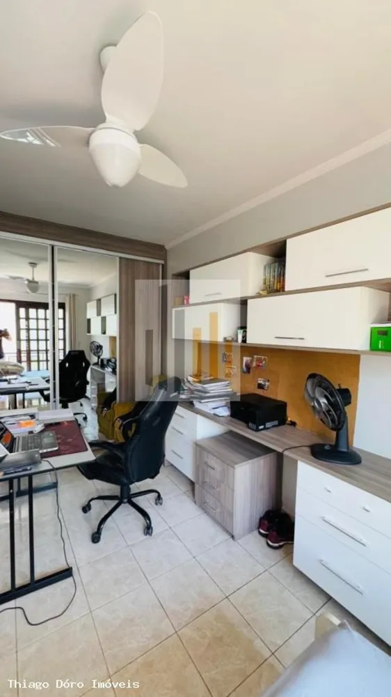 Casa, 3 quartos, 190 m² - Foto 3