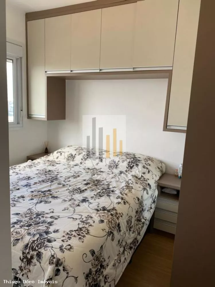 Apartamento à venda com 2 quartos, 42m² - Foto 3