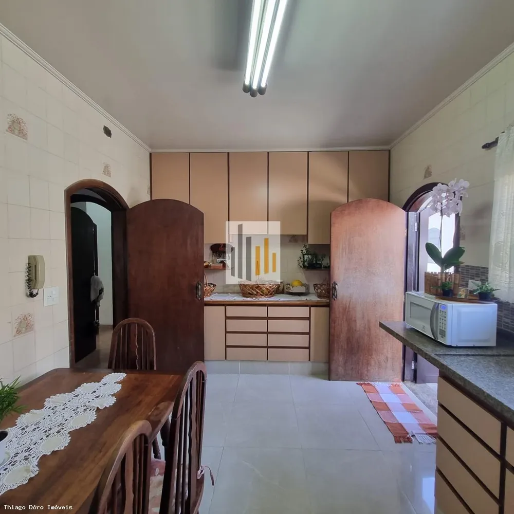 Casa, 3 quartos, 195 m² - Foto 10
