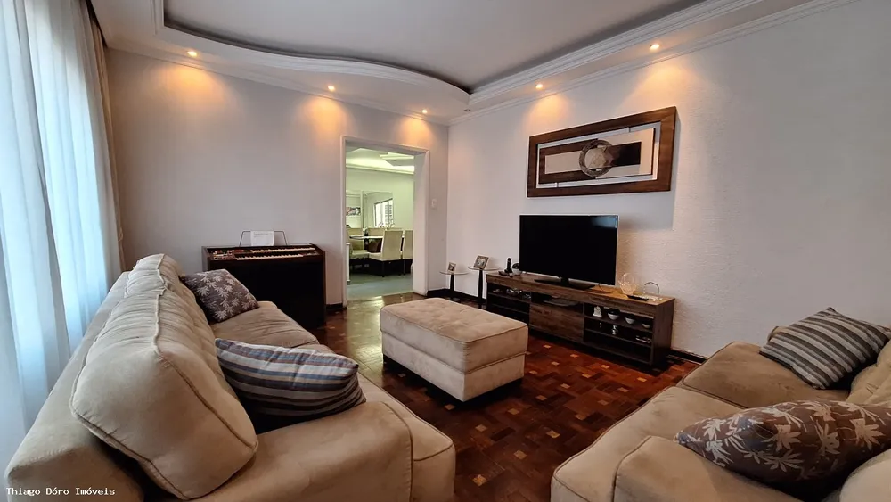 Casa, 3 quartos, 180 m² - Foto 1
