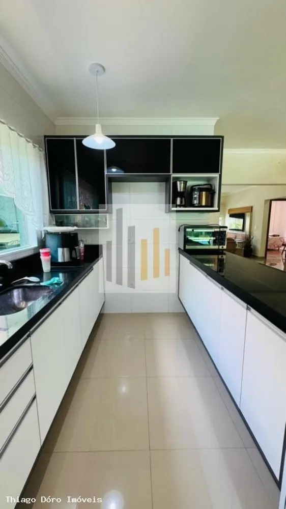 Casa, 3 quartos, 250 m² - Foto 16