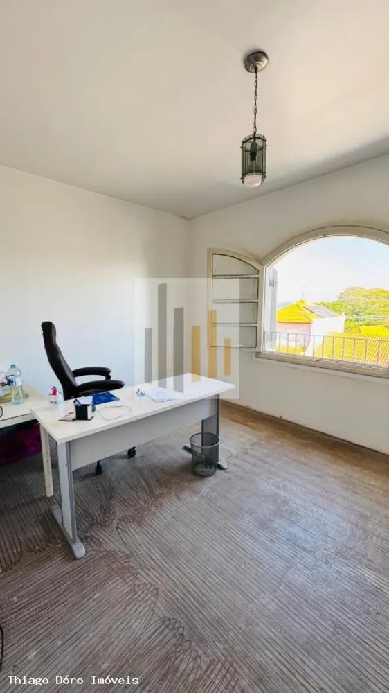 Sobrado, 3 quartos, 243 m² - Foto 1
