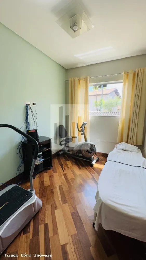 Casa, 4 quartos, 260 m² - Foto 8