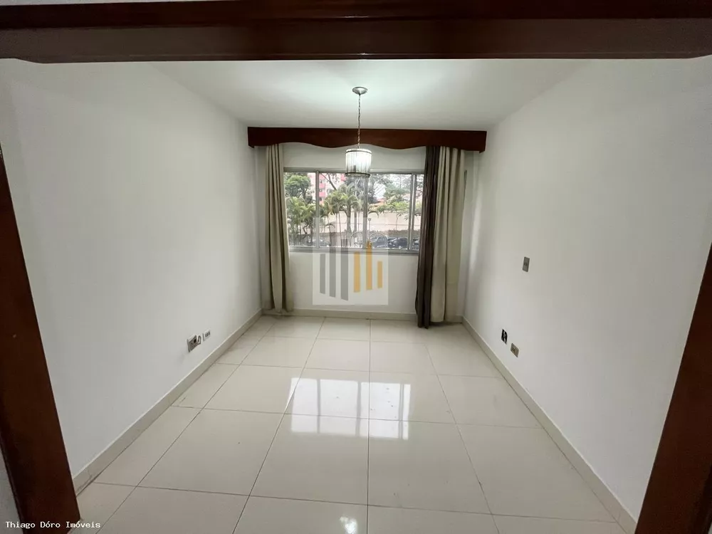 Apartamento para alugar com 3 quartos, 70m² - Foto 1