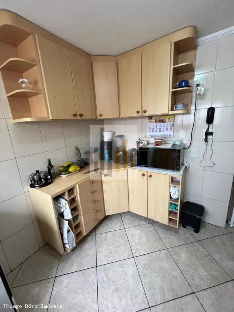 Apartamento à venda com 3 quartos, 70m² - Foto 9