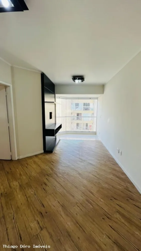 Apartamento, 3 quartos, 73 m² - Foto 2