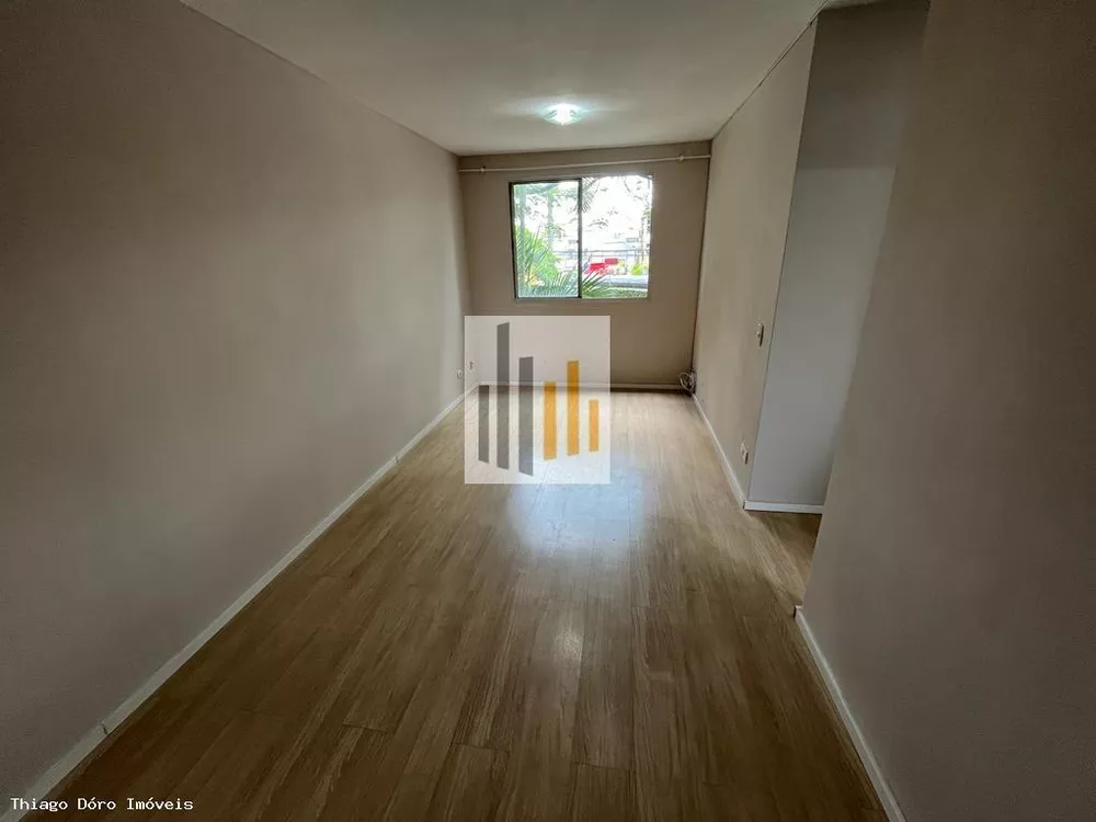 Apartamento à venda com 2 quartos, 55m² - Foto 3