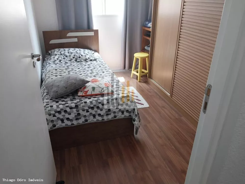 Apartamento à venda com 2 quartos, 42m² - Foto 3