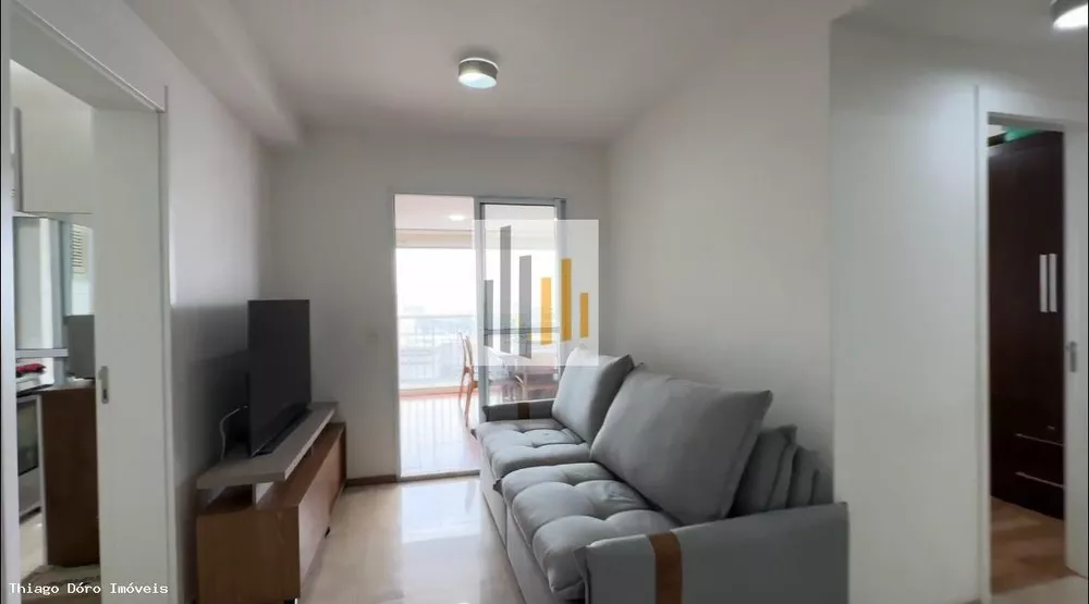 Apartamento para alugar com 2 quartos, 65m² - Foto 4