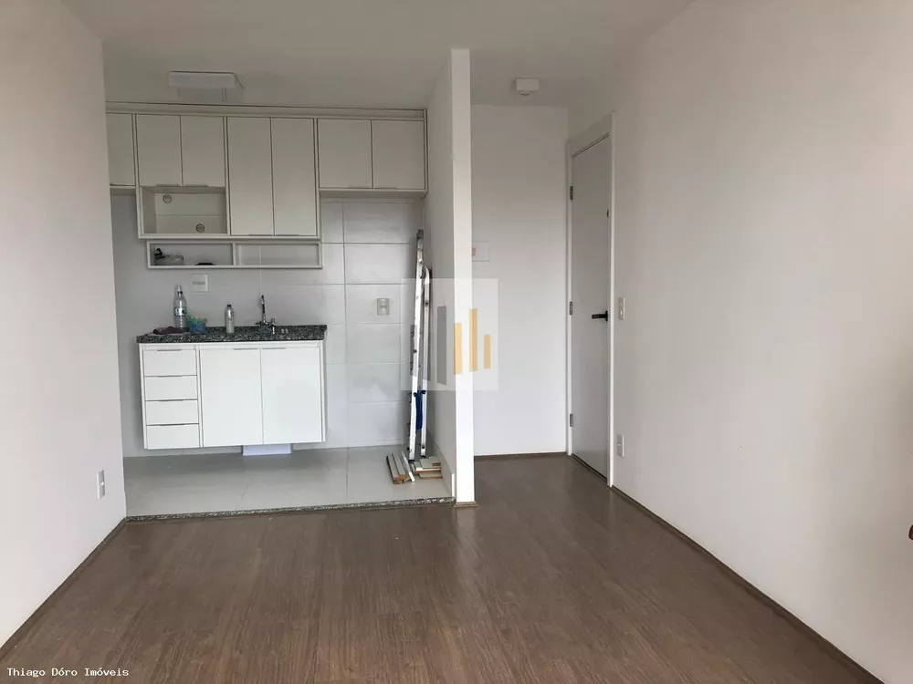 Apartamento para alugar com 3 quartos, 58m² - Foto 3