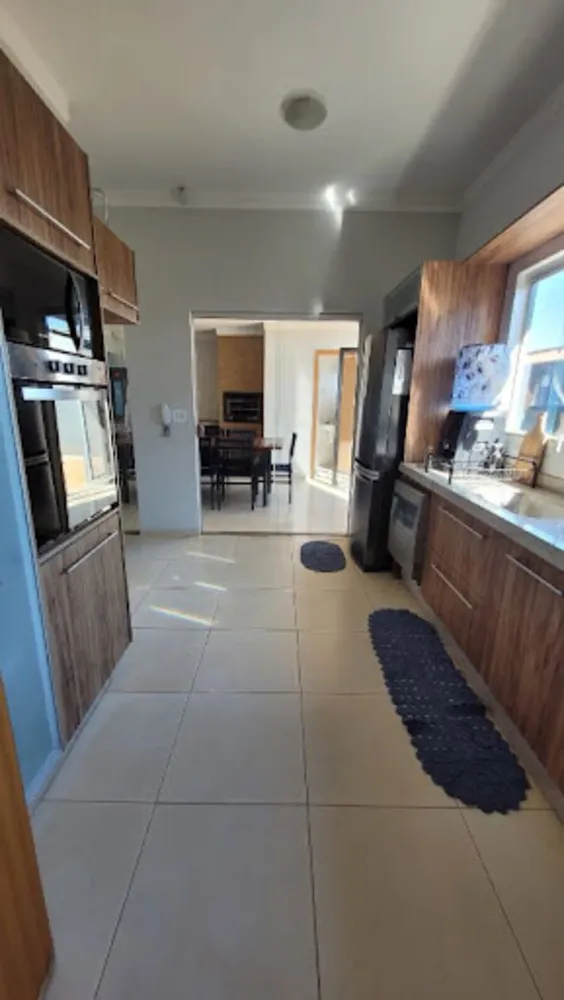 Casa, 3 quartos, 138 m² - Foto 4