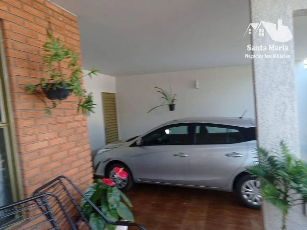 Casa, 3 quartos, 188 m² - Foto 1