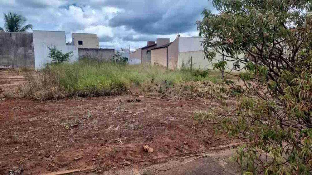 Terreno, 300 m² - Foto 1