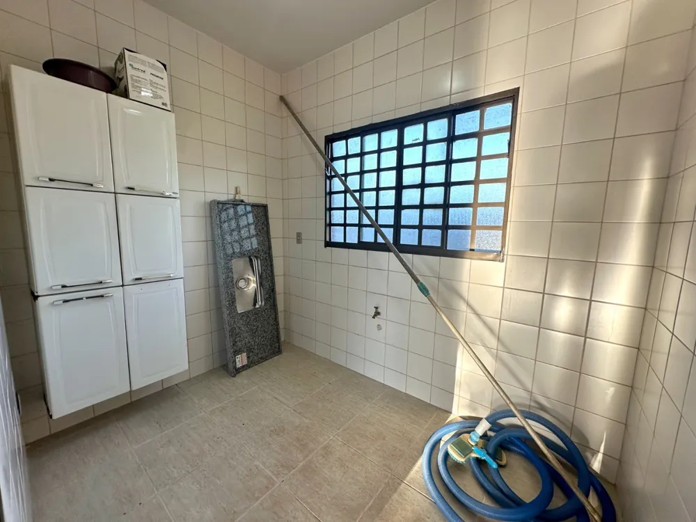 Chácara, 4 quartos, 4640 m² - Foto 1
