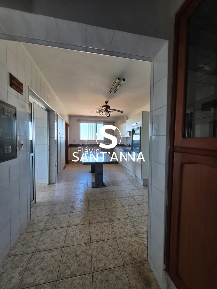 Cobertura, 3 quartos, 264 m² - Foto 11