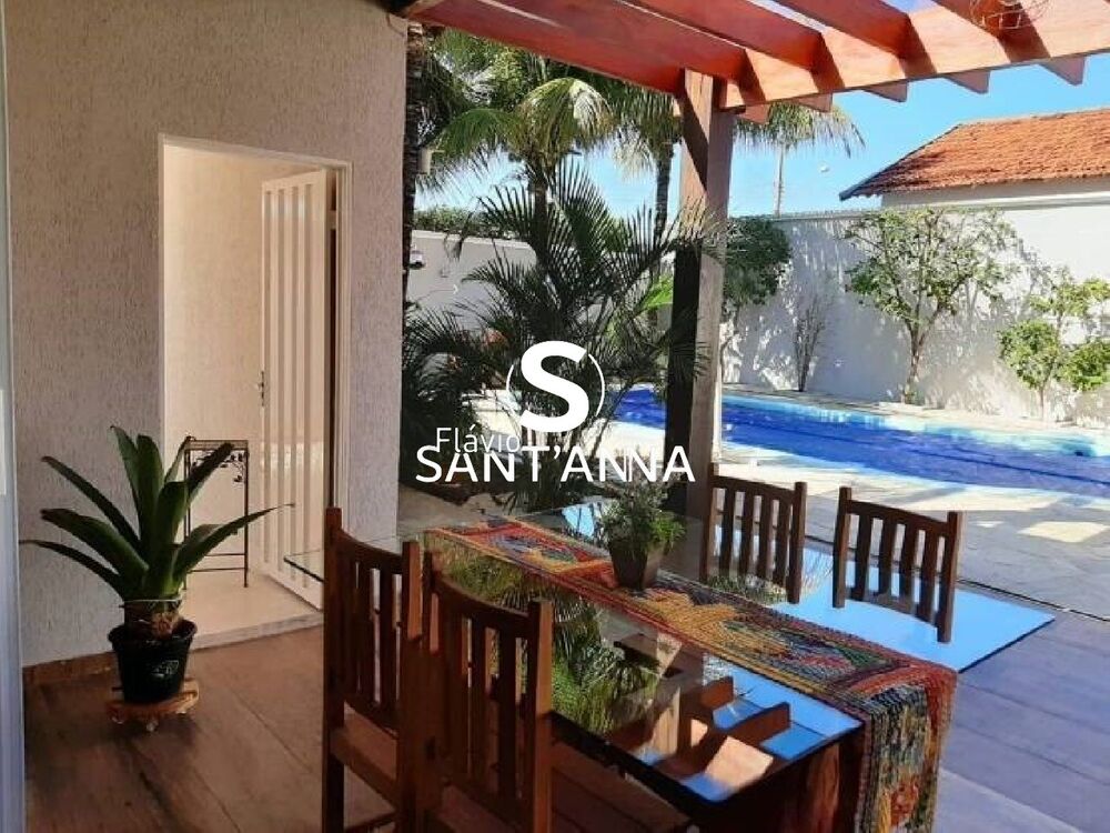 Casa, 3 quartos, 550 m² - Foto 1