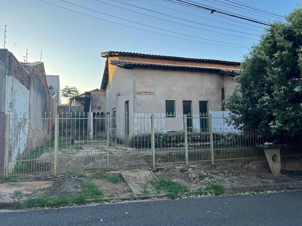 Casa, 2 quartos, 270 m² - Foto 1