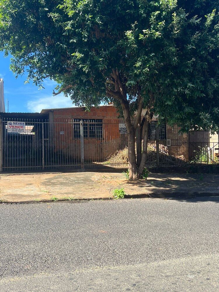 Casa, 1 quarto, 300 m² - Foto 1