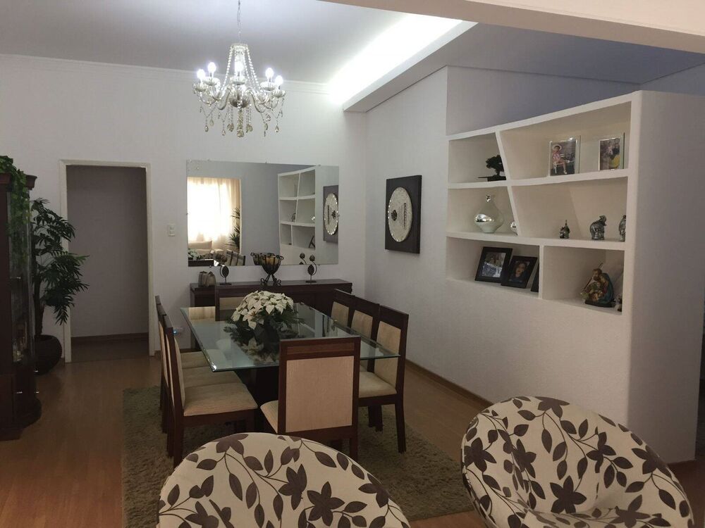 Casa, 2 quartos, 242 m² - Foto 1
