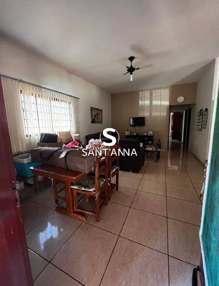 Chácara, 3 quartos, 450 m² - Foto 5