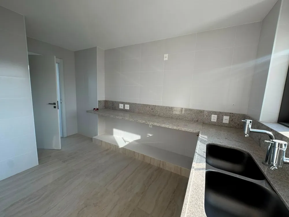 Apartamento, 3 quartos, 194 m² - Foto 10