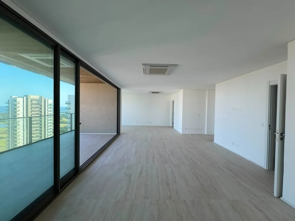 Apartamento, 3 quartos, 194 m² - Foto 1