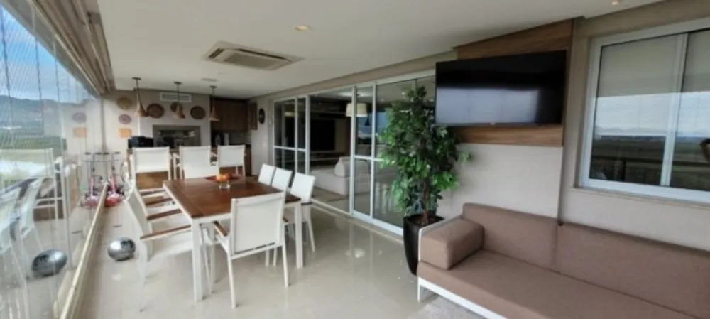 Apartamento, 3 quartos, 192 m² - Foto 3