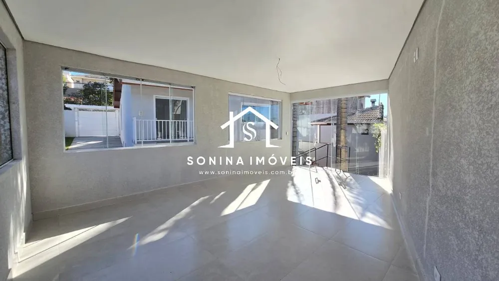 Casa, 4 quartos, 373 m² - Foto 2