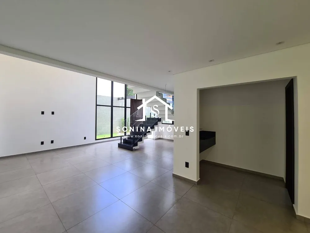 Casa, 3 quartos, 221 m² - Foto 10