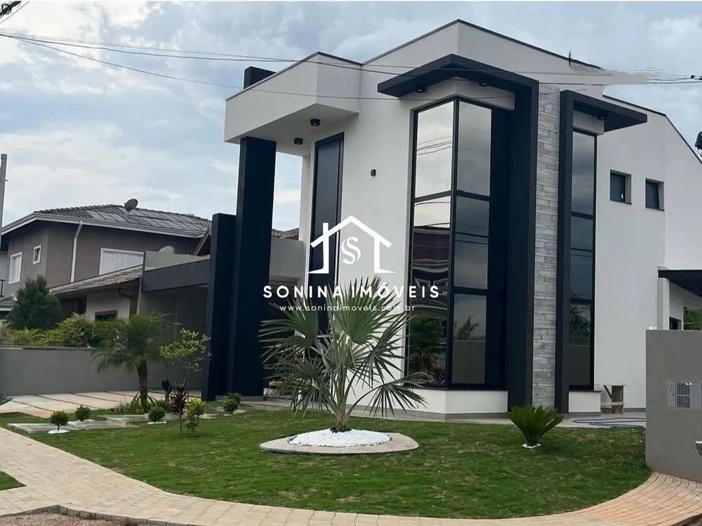 Casa, 3 quartos, 216 m² - Foto 3