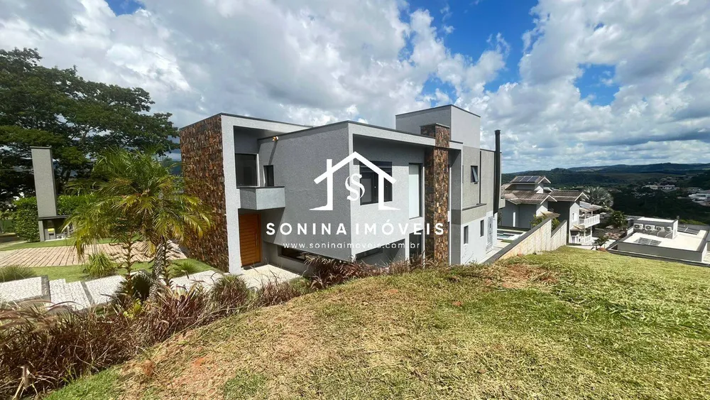 Casa, 4 quartos, 389 m² - Foto 1
