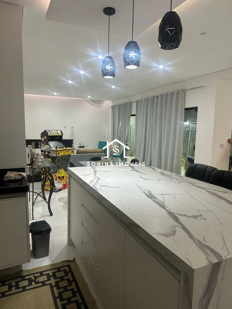 Casa, 4 quartos, 200 m² - Foto 6