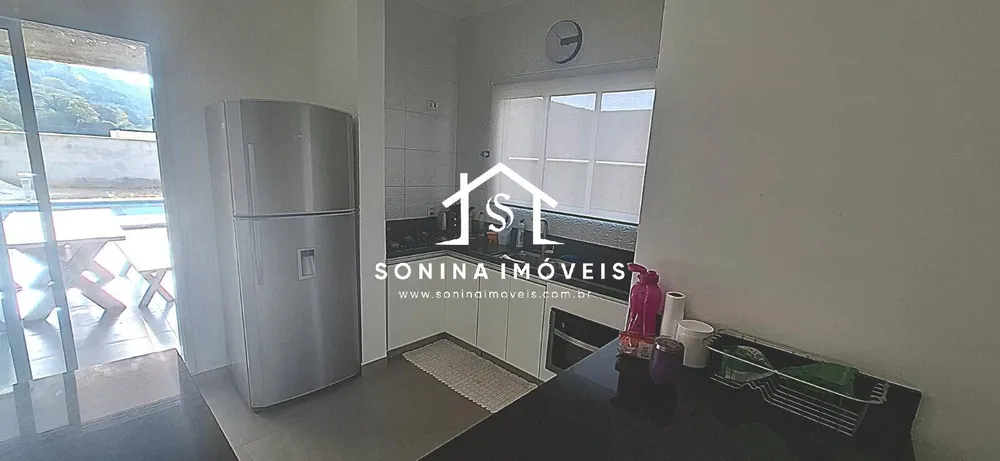 Casa, 3 quartos, 201 m² - Foto 3