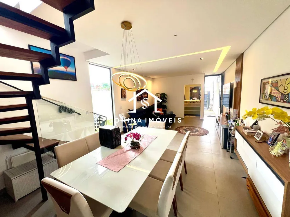 Casa, 3 quartos, 163 m² - Foto 1