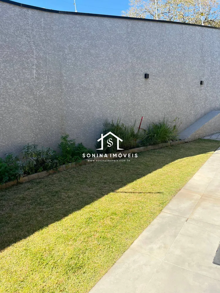 Casa, 3 quartos, 291 m² - Foto 2