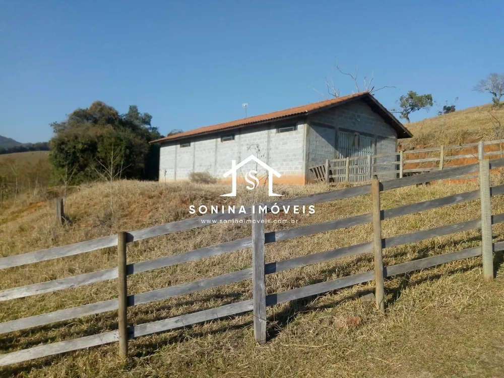 Sítio, 3 quartos, 200 m² - Foto 6